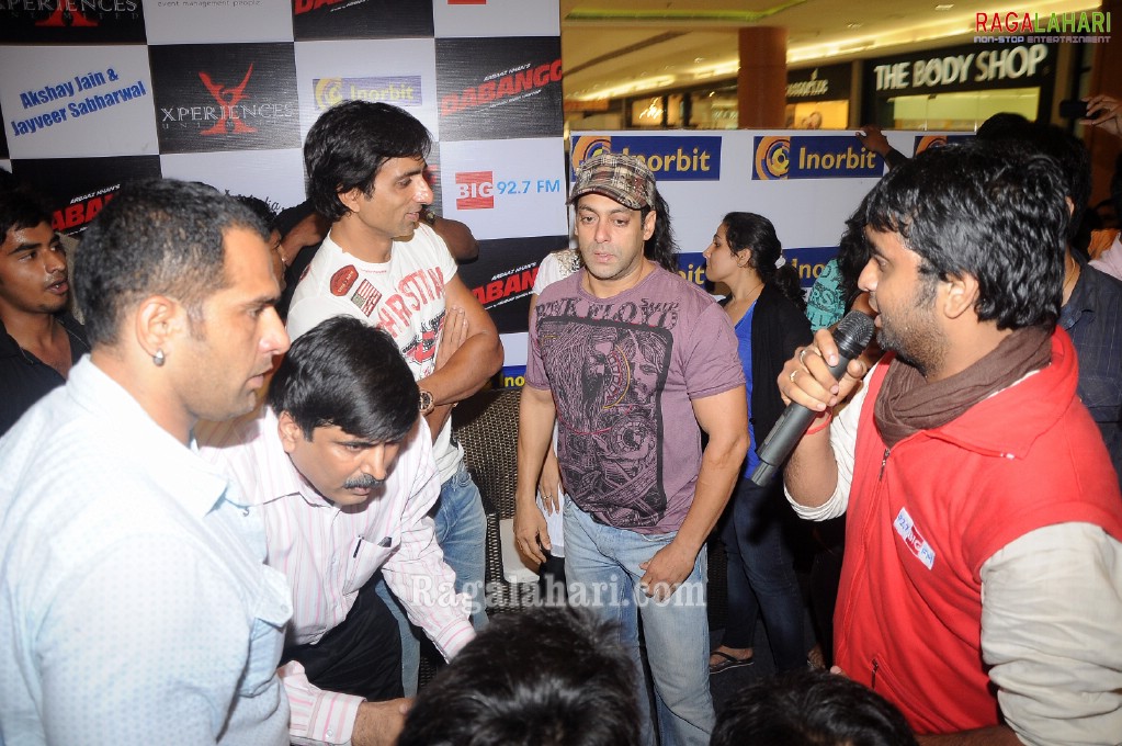 Dabangg Promotion @ Inorbit Mall, Hyd