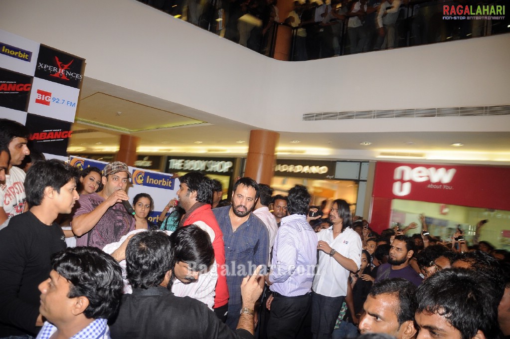 Dabangg Promotion @ Inorbit Mall, Hyd