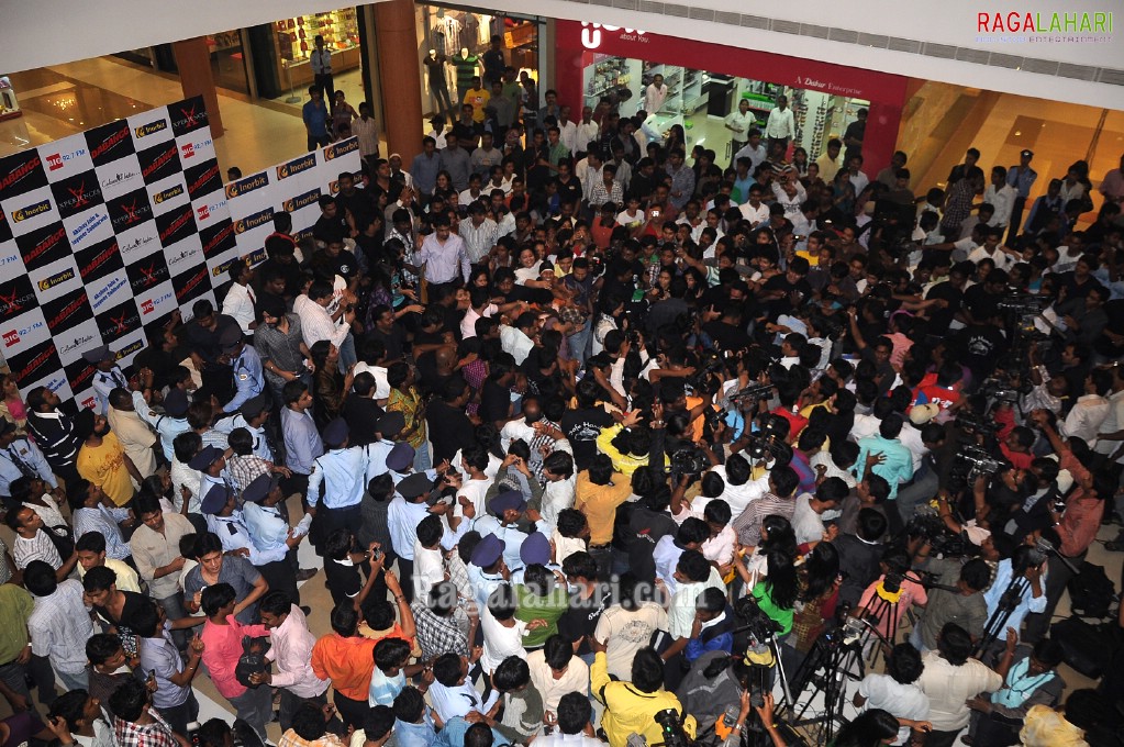 Dabangg Promotion @ Inorbit Mall, Hyd