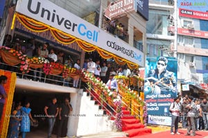 Mahesh Babu Launches Univercell-Khaleja Contest