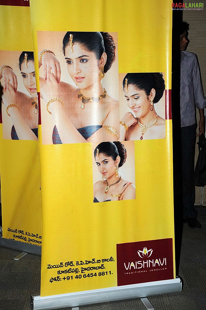 Vaishnavi Jewellers Fashion Show