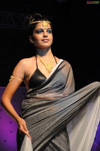 Vaishnavi Jewellers Fashion Show at Novotel