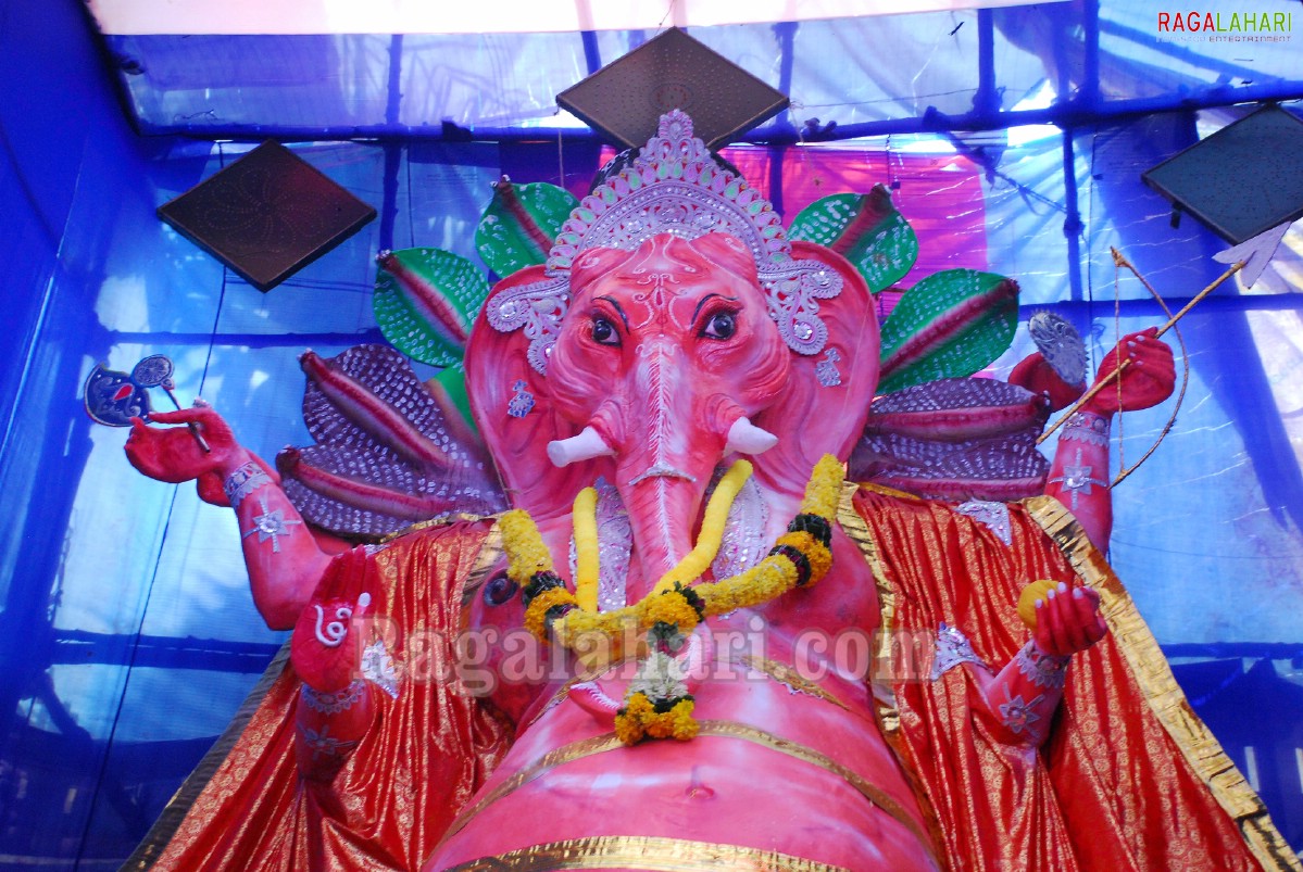 Vizag Ganesh Idols 2010