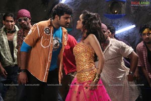 Rajeev Kanakala, Karan, Parineetha