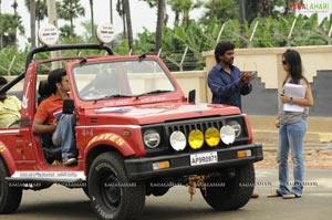 Vamsi Krishna, Roochika Babbar