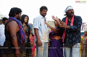 Ranga the Donga Working Stills