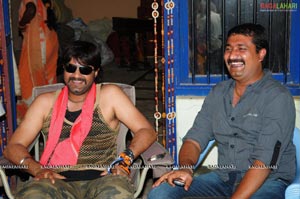 Ranga the Donga Working Stills