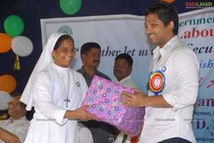 Allu Arjun promotes Anti Child Labour