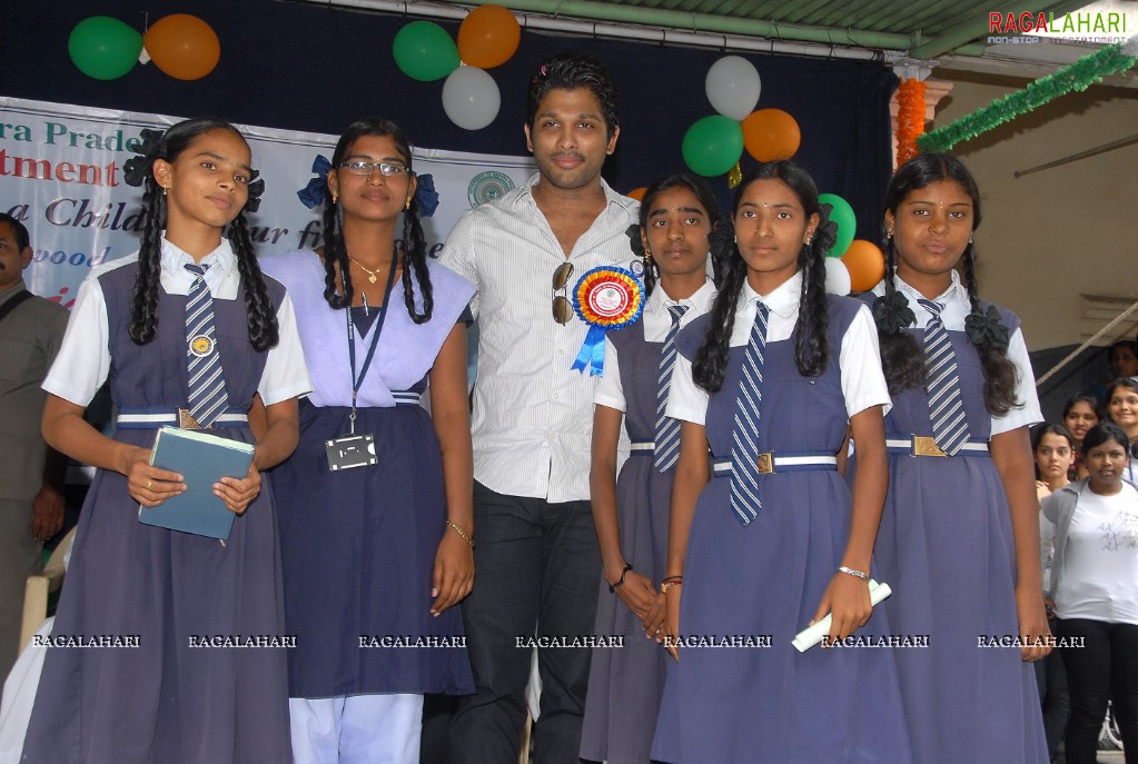 Allu Arjun supports Anti Child Labour