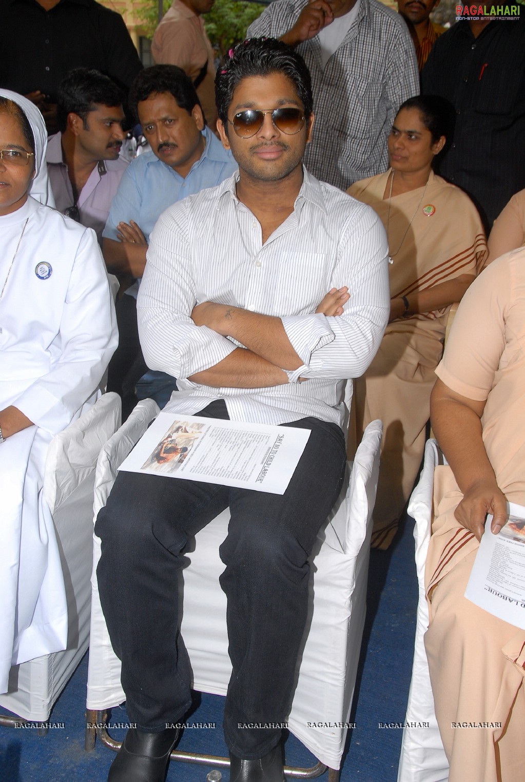 Allu Arjun supports Anti Child Labour