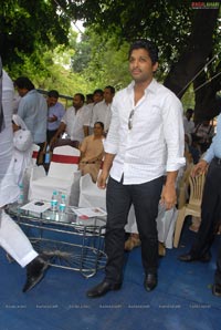 Allu Arjun promotes Anti Child Labour