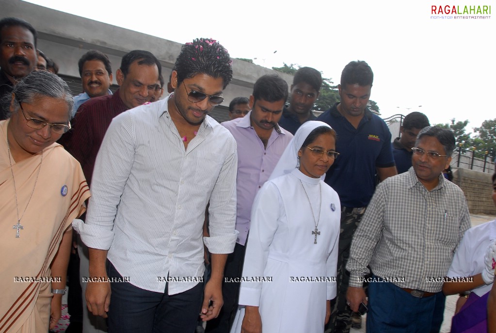 Allu Arjun supports Anti Child Labour