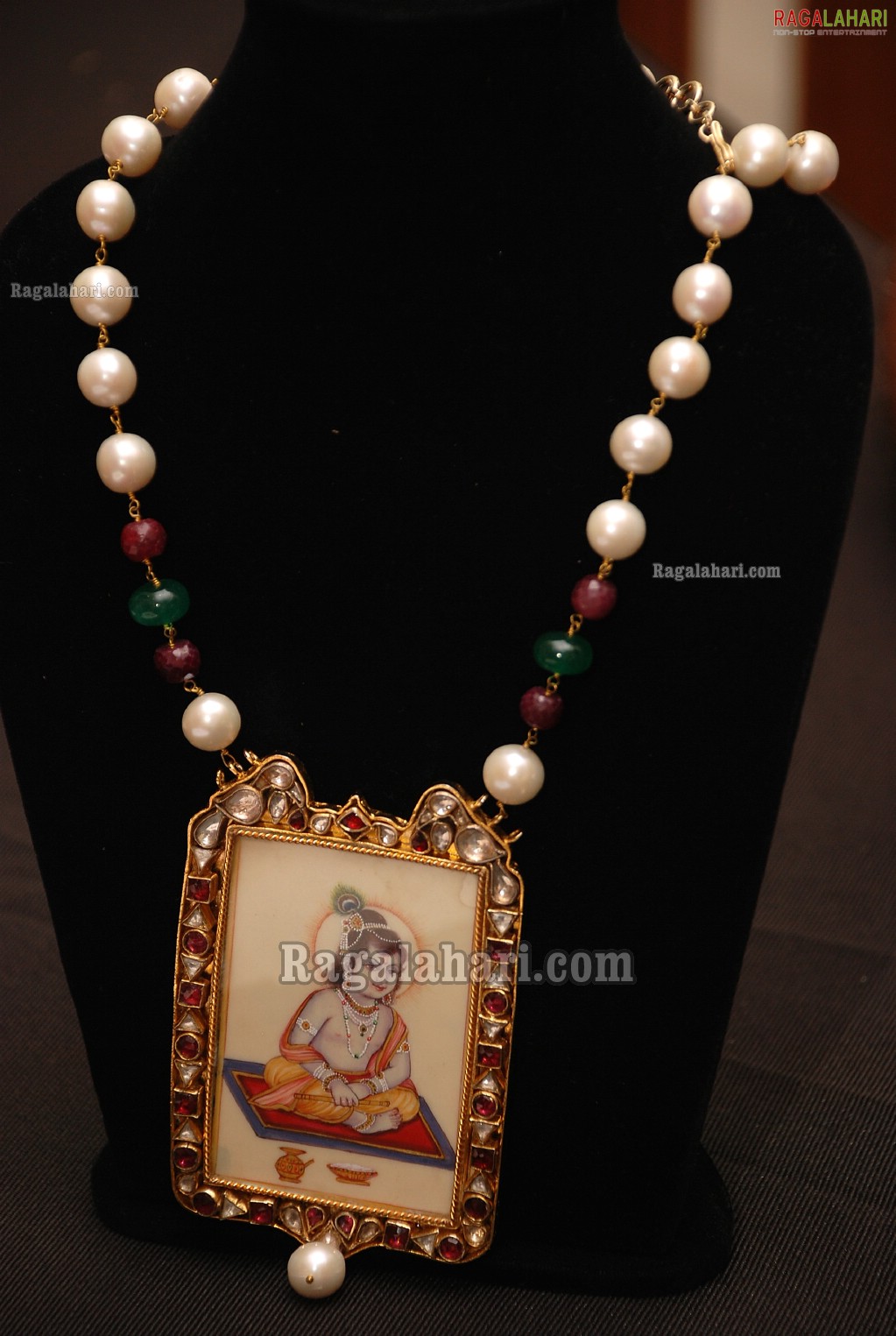 Art Karat Jewellery Exhibition at Taj Deccan