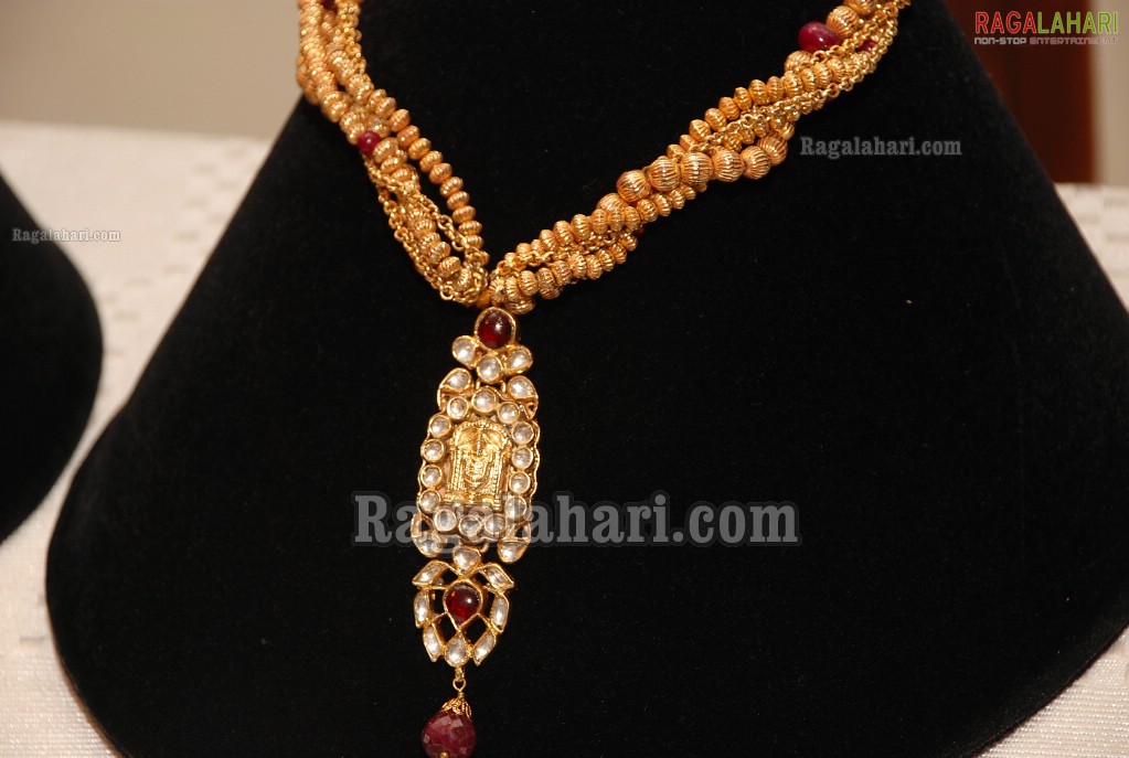 Art Karat Jewellery Exhibition at Taj Deccan