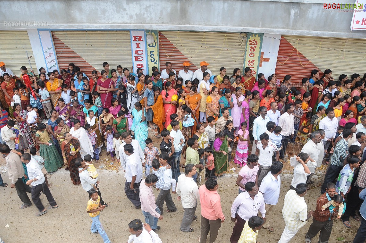 Balapur Ganesh Laddu Auction and Ganesh Nimajjanam 2011