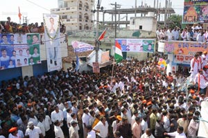 Balapur Ganesh Laddu Auction and Ganesh Nimajjanam 2011