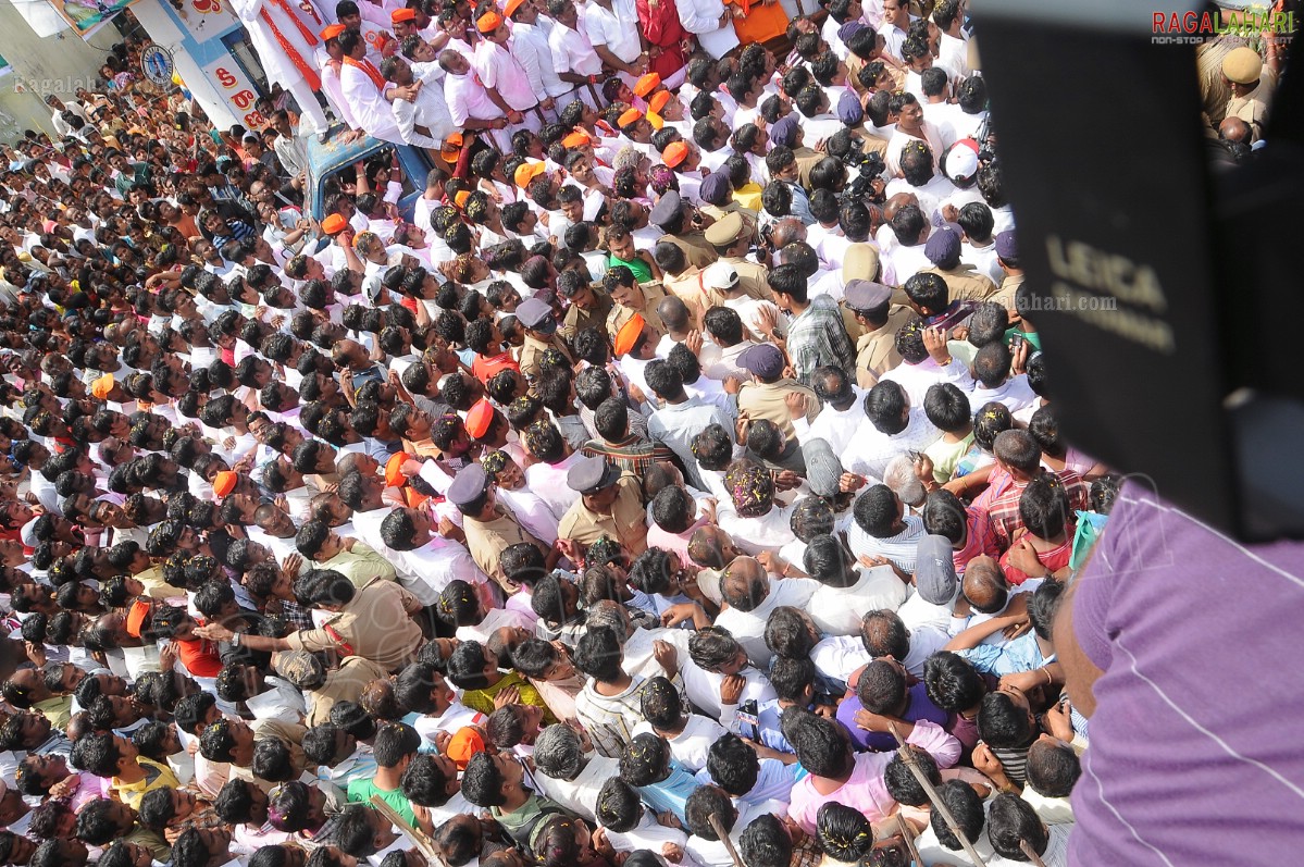 Balapur Ganesh Laddu Auction and Ganesh Nimajjanam 2011