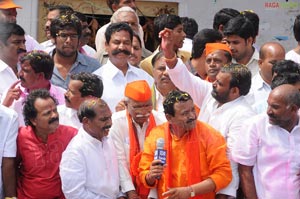 Balapur Ganesh Laddu Auction and Ganesh Nimajjanam 2011