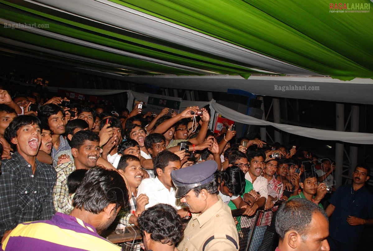 Lakshmi Manchu Performs Special Puja at Big Green Ganesha