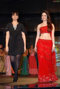 Blenders Pride Fashion Tour 2011 - Day 1