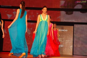 Blenders Pride Fashion Tour 2011 - Day 1