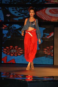 Blenders Pride Fashion Tour 2011 - Day 1