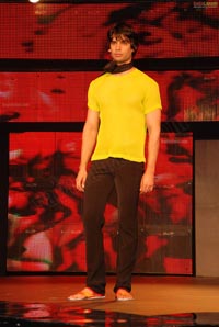 Blenders Pride Fashion Tour 2011 - Day 1