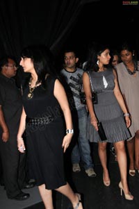 Malaika Arora Khan, Genelia and Dia Mirza's Ramp Walk at Blenders Pride Fashion Tour 2011