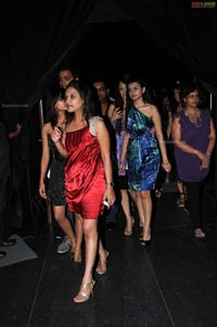 Malaika Arora Khan, Genelia and Dia Mirza's Ramp Walk at Blenders Pride Fashion Tour 2011