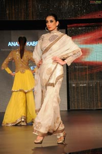 Malaika Arora Khan, Genelia and Dia Mirza's Ramp Walk at Blenders Pride Fashion Tour 2011