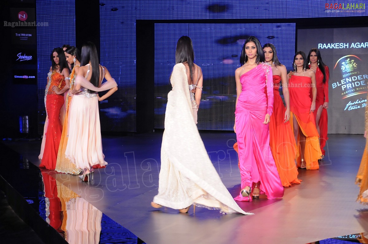 Blenders Pride Fashion Tour 2011 (Day 2)