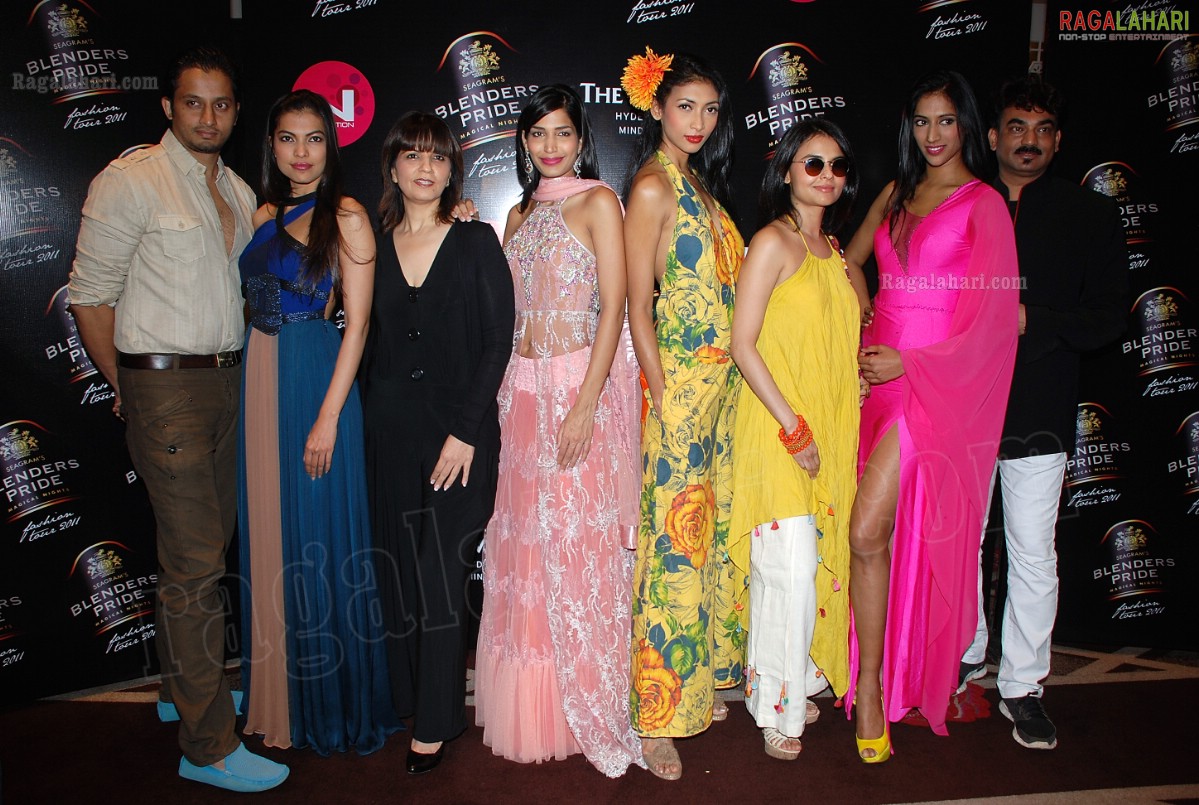 Blenders Pride Fashion Tour 2011 Curtain Raiser