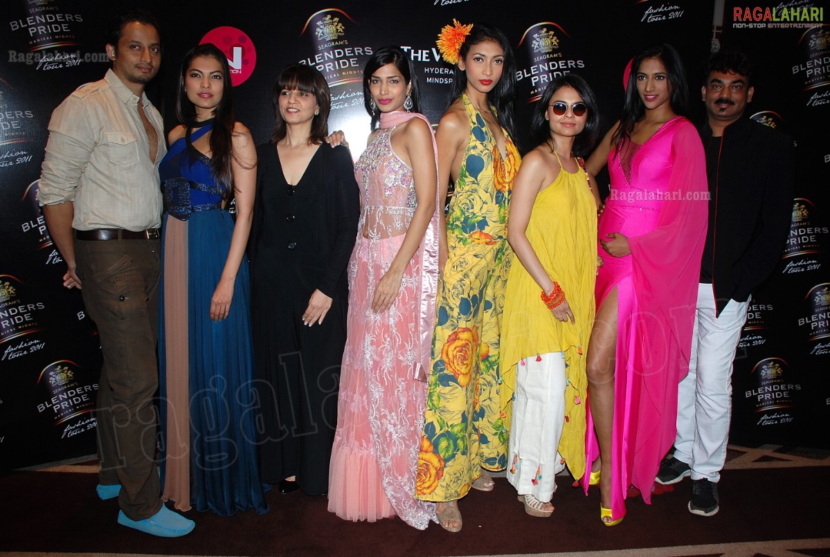 Blenders Pride Fashion Tour 2011 Curtain Raiser