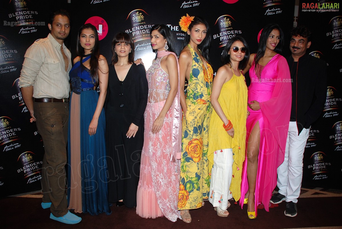 Blenders Pride Fashion Tour 2011 Curtain Raiser