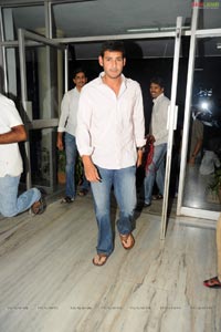 Mahesh Babu attends Dhookudu Premeire at Prasad Labs