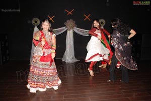 Elite Divaz's Disco Dandiya Ras