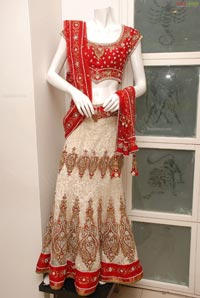 Launch of Festival & Designer Weddng Collection 2011 @ Mebaz 