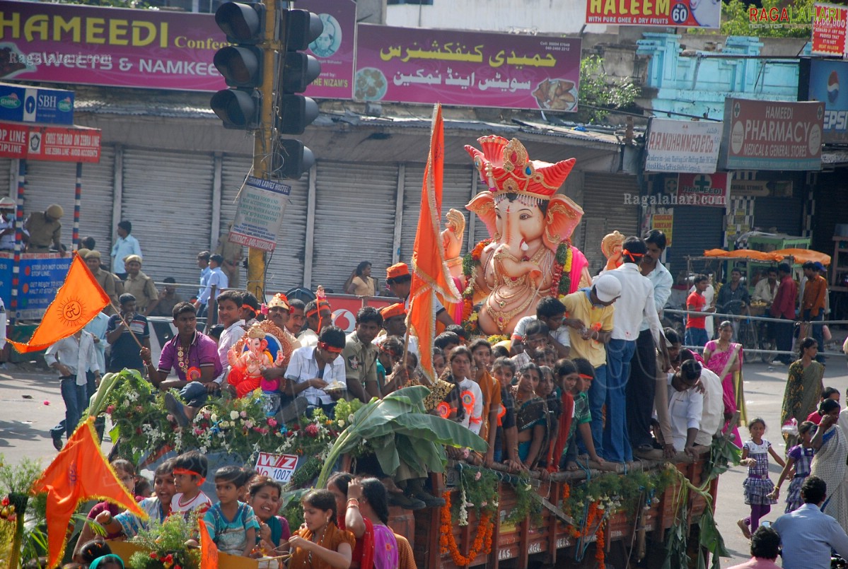 Ganesh Nimajjanam 2011 (Set 1)