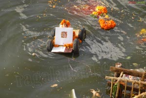 Hyderabad Ganesha Nimmajjanam 2011