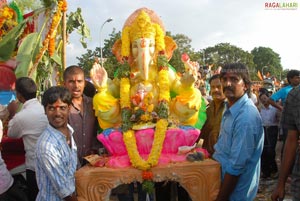 Hyderabad Ganesha Nimmajjanam 2011