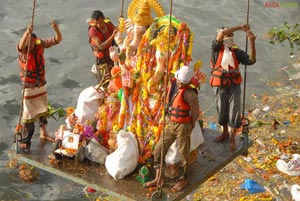 Hyderabad Ganesha Nimmajjanam 2011