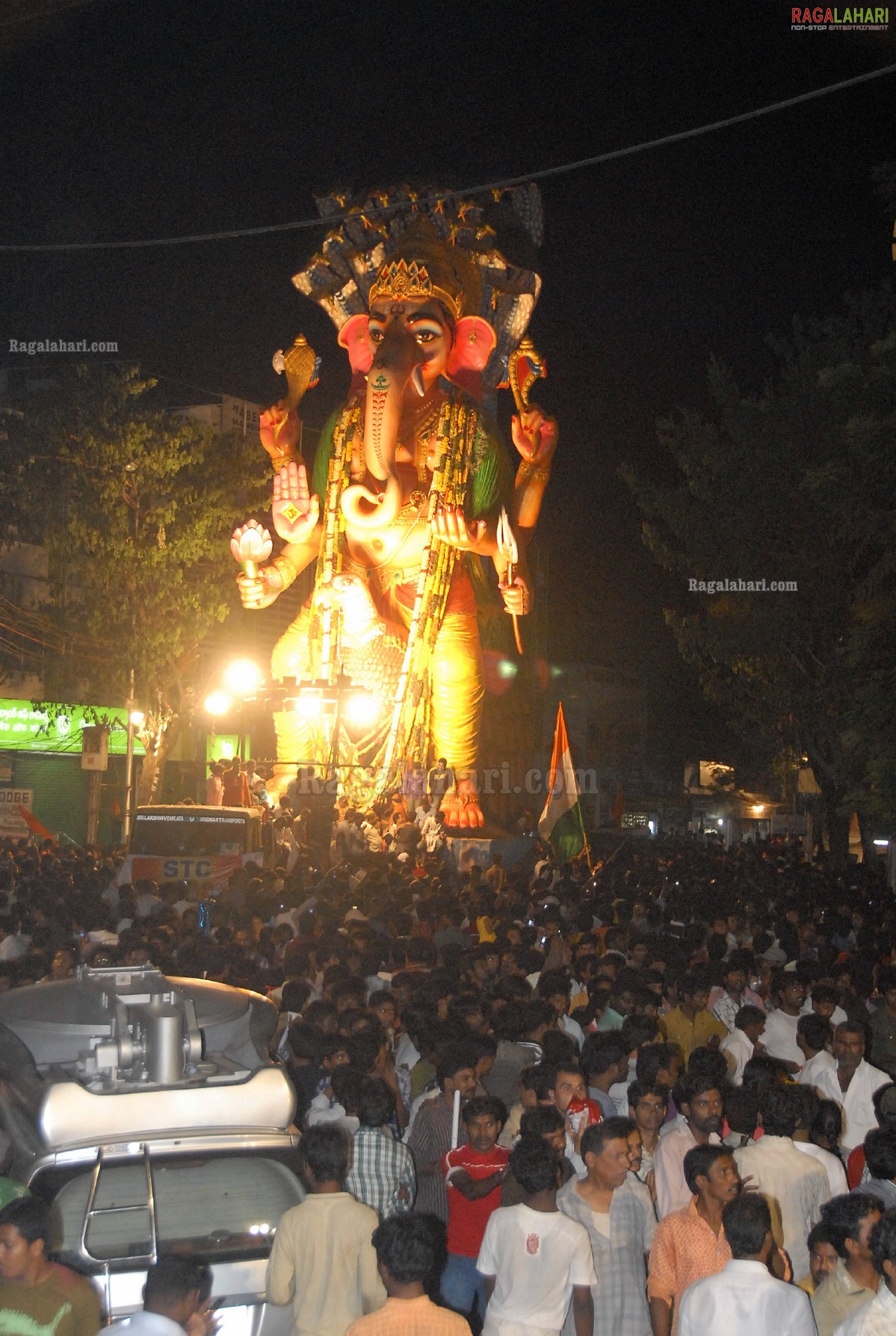 Khairatabad Ganesh Nimajjanam 2011