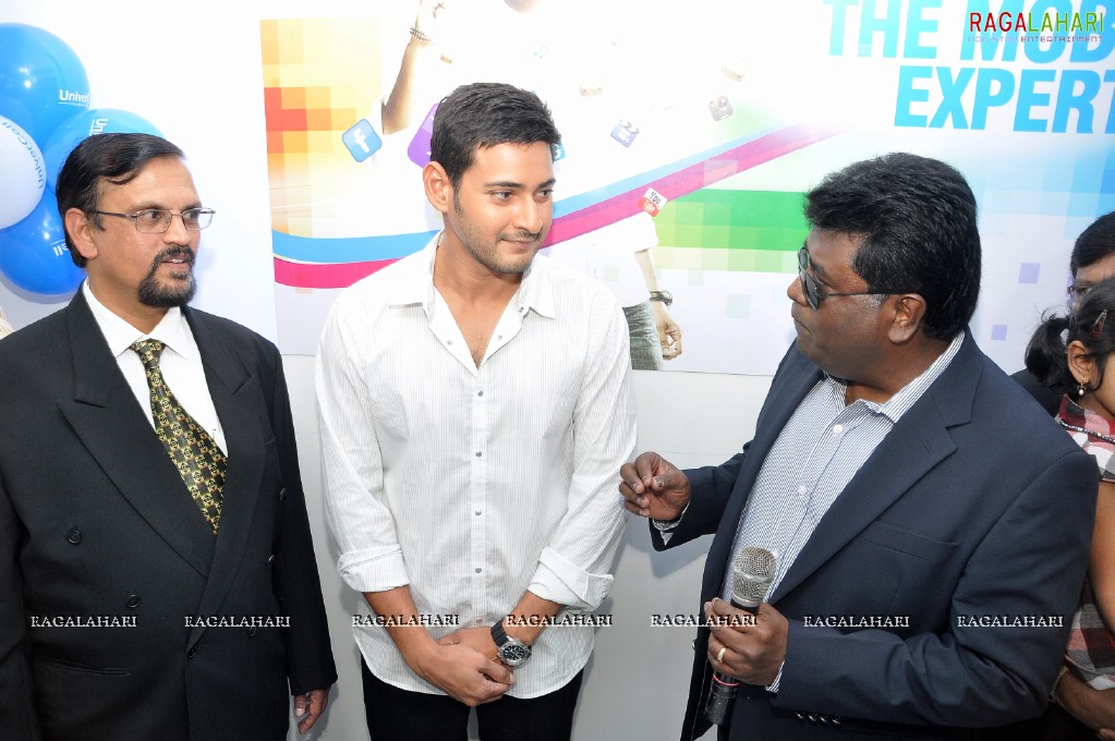 Mahesh Babu launches Univercell at Madhapur