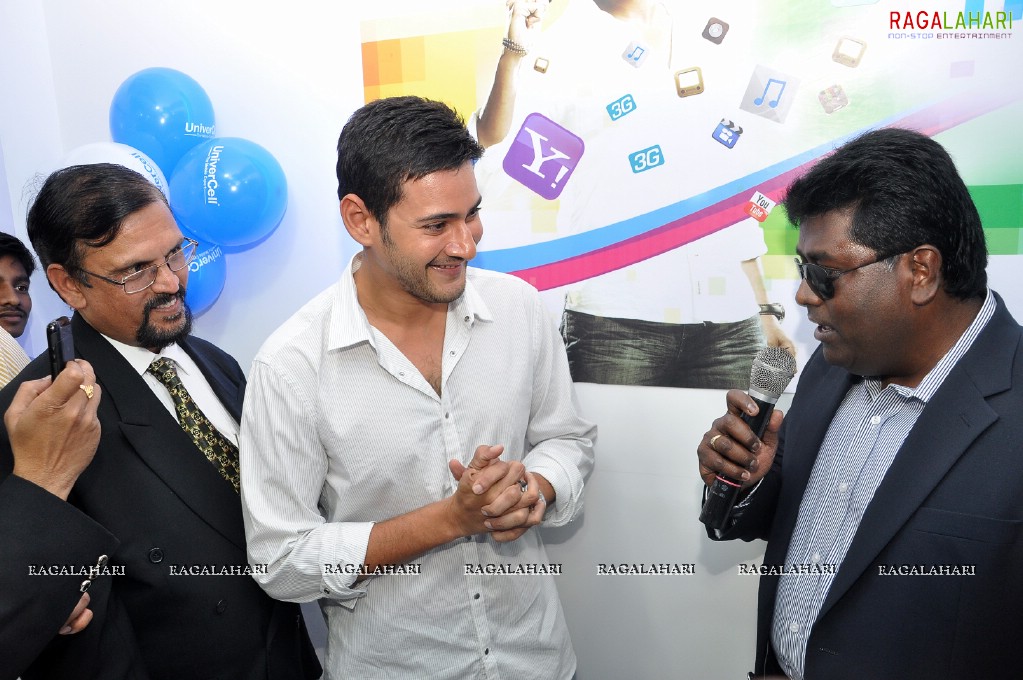 Mahesh Babu launches Univercell at Madhapur