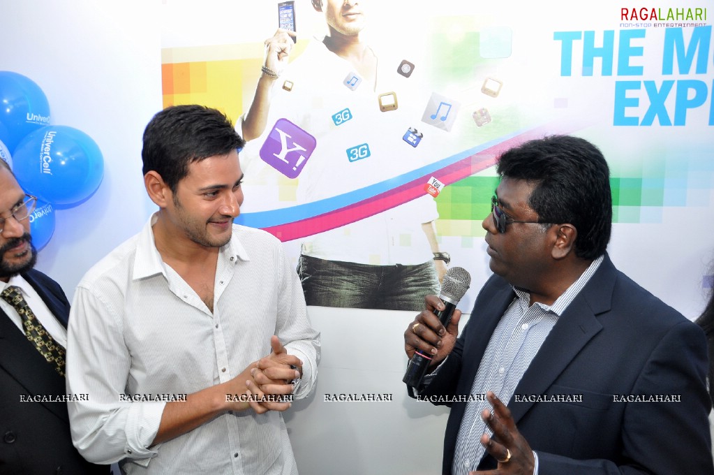 Mahesh Babu launches Univercell at Madhapur