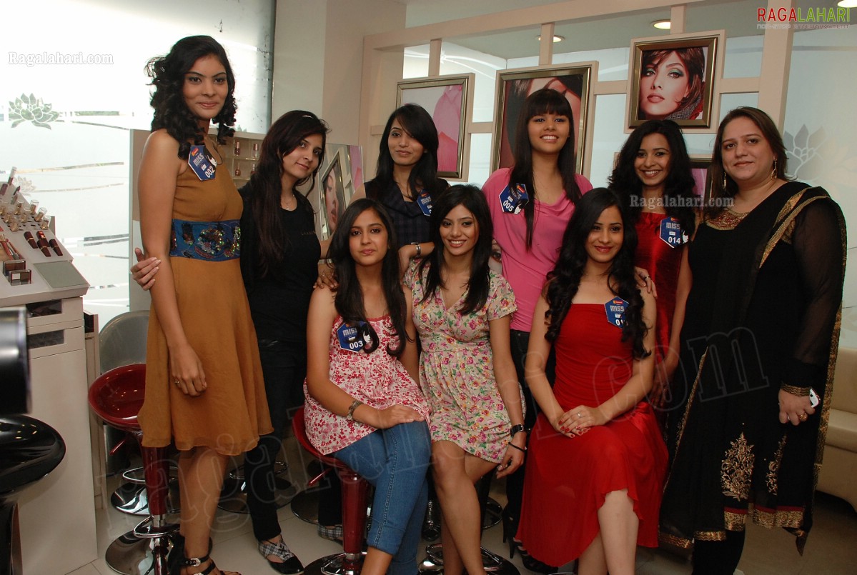 Makeup & Styling of Miss Hyderabad 2011 Finalists at Lakme Salon