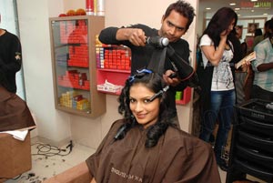 Makeup & Styling of Miss Hyderabad 2011 Finalists at Lakme Salon, Hyd