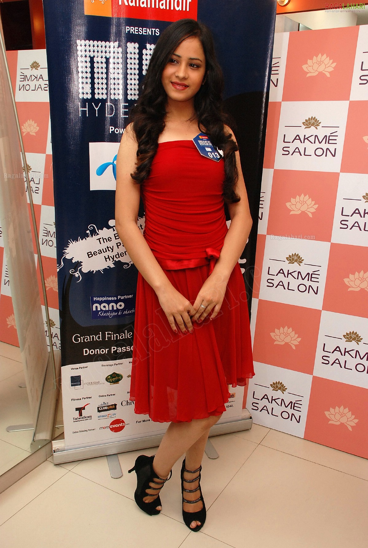 Makeup & Styling of Miss Hyderabad 2011 Finalists at Lakme Salon