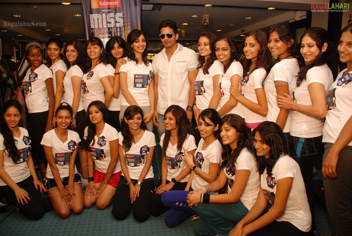  Miss Hyderabad 2011 Grooming Session at Talwalkars