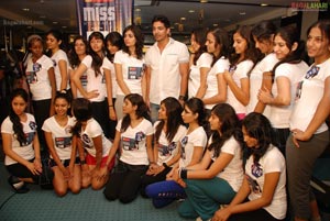 Moiss Hyderabad 2011 Grooming Session at Talwarkar's